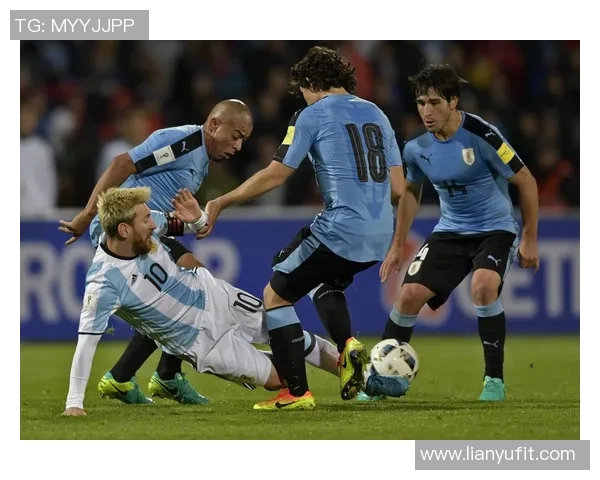 梅西领衔阿根廷对决乌拉圭2012年经典之战回顾与分析